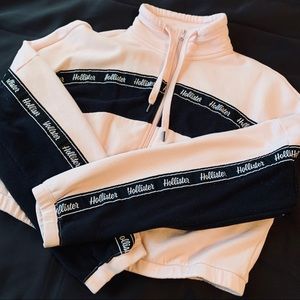 Cropped sweatshirt